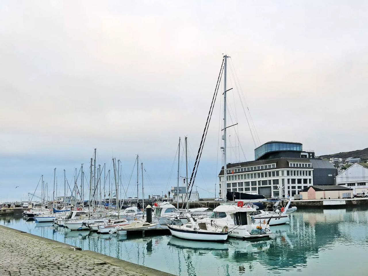 Maison 12 Personnes in Ganzeville, Région du Havre