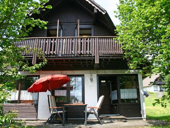 Ferienhaus für 4 Personen, mit Garten und Balkon in Frankenau