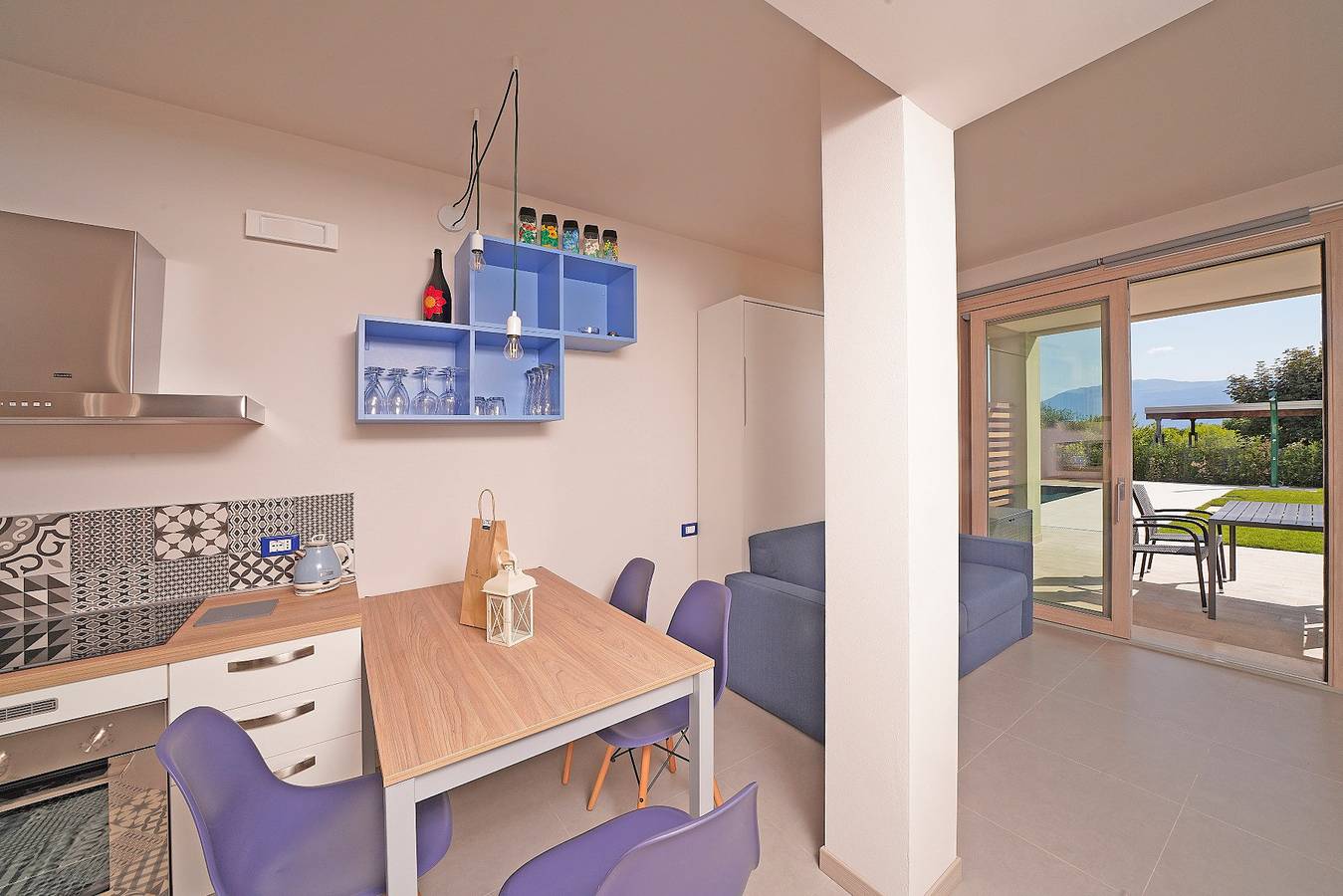 Estudio entero, Gardaliva - Blue Studio 3 by Garda Fewo in Manerba Del Garda, Montañas Garda