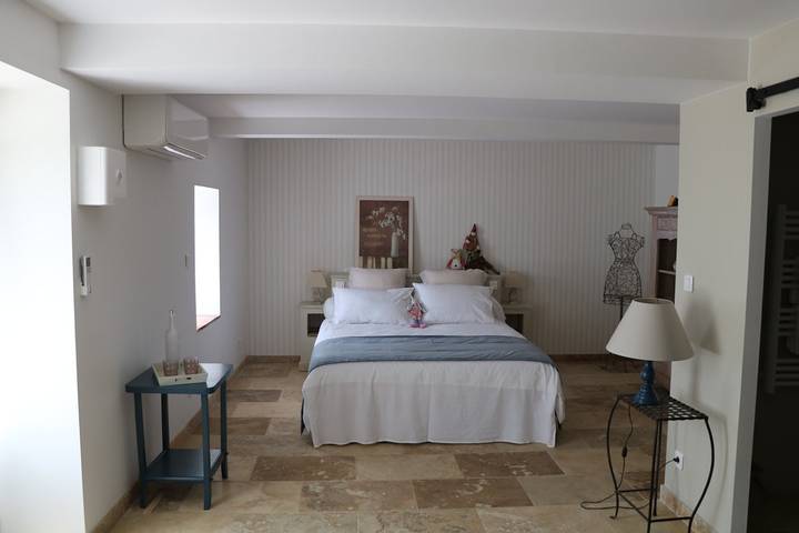 Chambre d’hôte pour 2 personnes, avec jardin dans la Drôme - 3