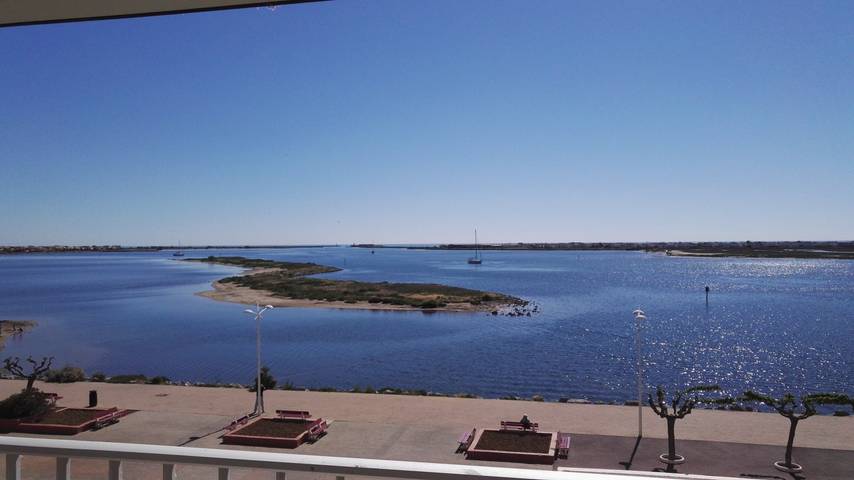 Gîte pour 4 personnes, avec balcon, animaux acceptés dans Port de Gruissan - 3