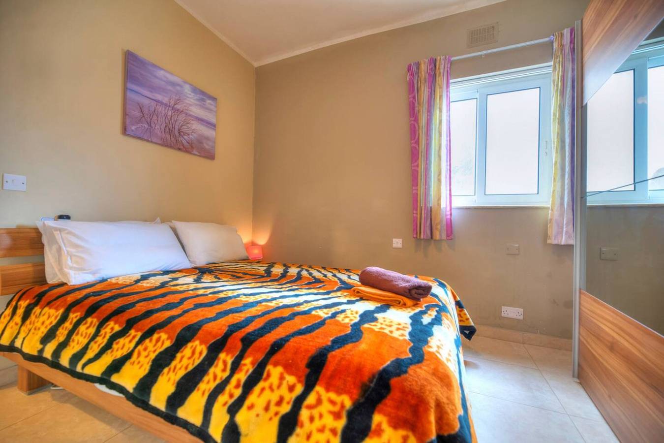 Entire apartment, Spacious Apartment with Pool in Misrah Simar, Qala in Qala, Gozo