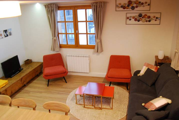 Gîte pour 10 personnes, avec balcon, animaux acceptés