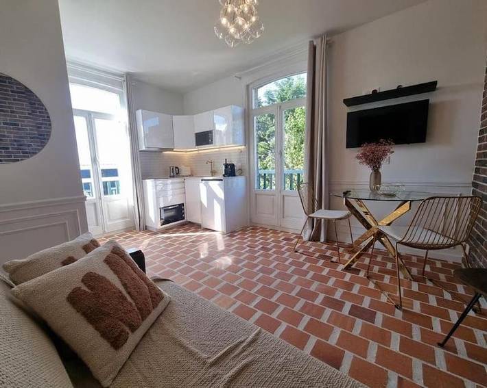 Gîte pour 2 personnes, avec balcon et vue dans Office de Tourisme de Villers sur Mer - 3