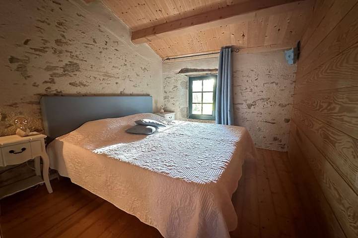 Gîte pour 4 personnes, avec jardin ainsi que piscine et terrasse dans Montaigu-Vendée - 2