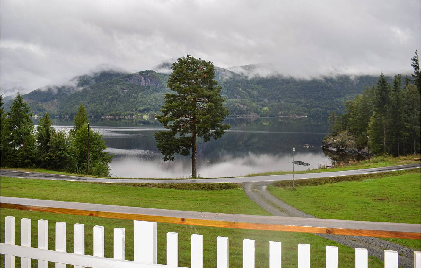 Ferienhaus für 4 Personen mit Terrasse in Vråvatn, Kviteseid