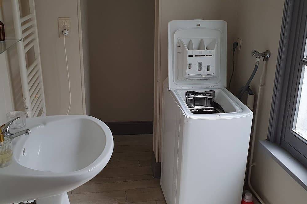 Entire apartment, Lovely downtown studio in Bourges, Bourges region