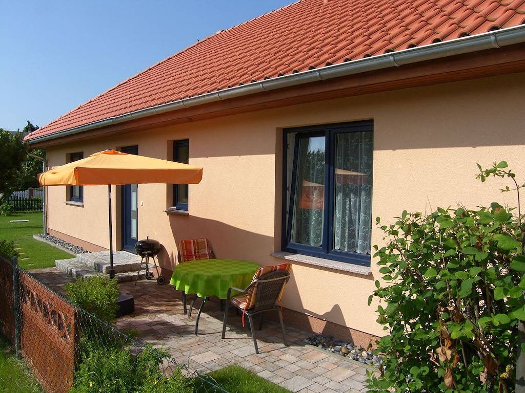 Ferienwohnung mit 2 Schlafzimmer in Lancken-Granitz, Rügen