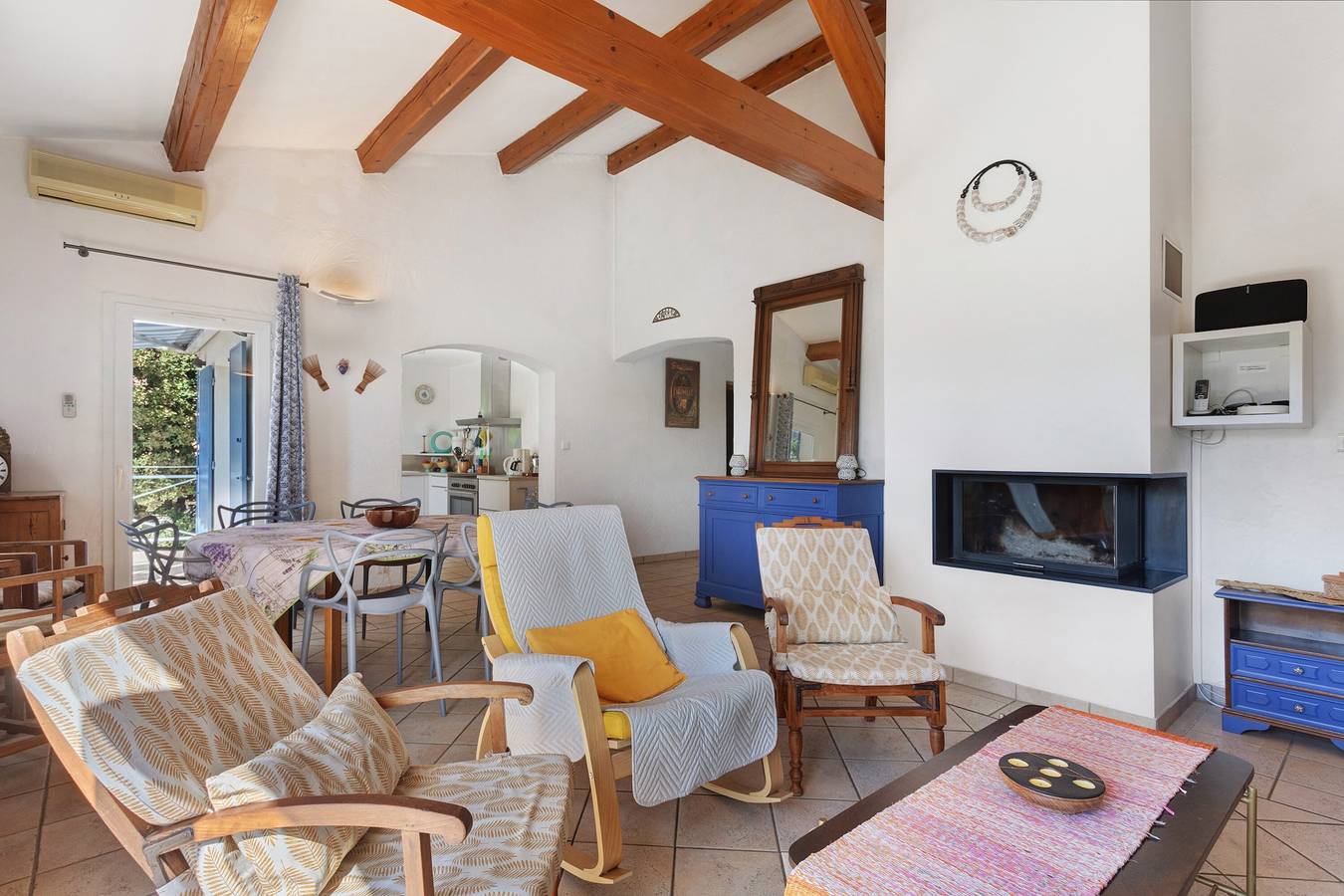 Maison de vacances 'Les Loriots' avec piscine privée, Wi-Fi et climatisation in Flassans-sur-Issole, Région de Brignoles
