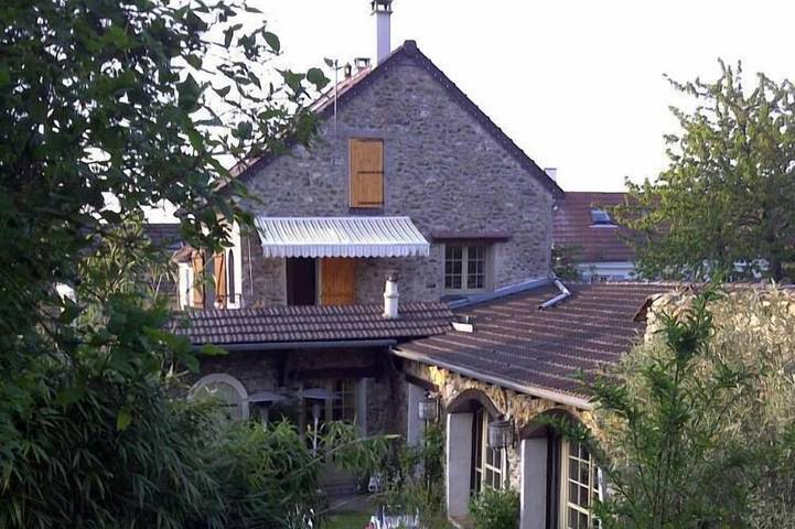 Gîte pour 5 personnes, avec jardin et terrasse à Fublaines