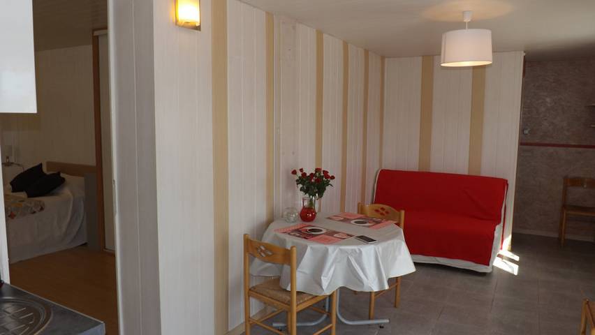 Gîte pour 4 personnes, avec jardin à Vitrac - 4