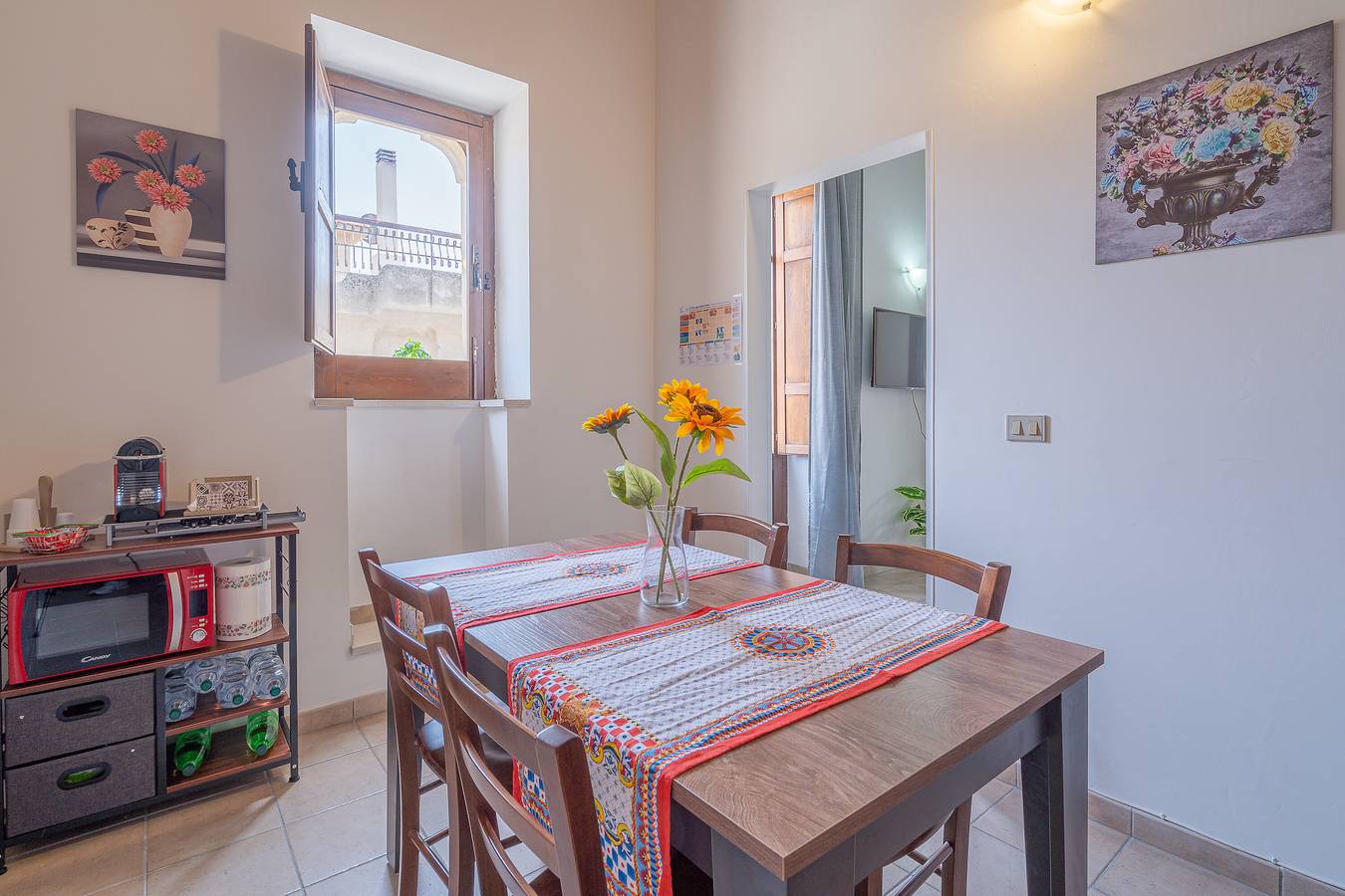 Apartamento entero, Apartamento 'Casa Intersimone' con Wi-Fi y aire acondicionado in Pachino, Provincia de Siracusa