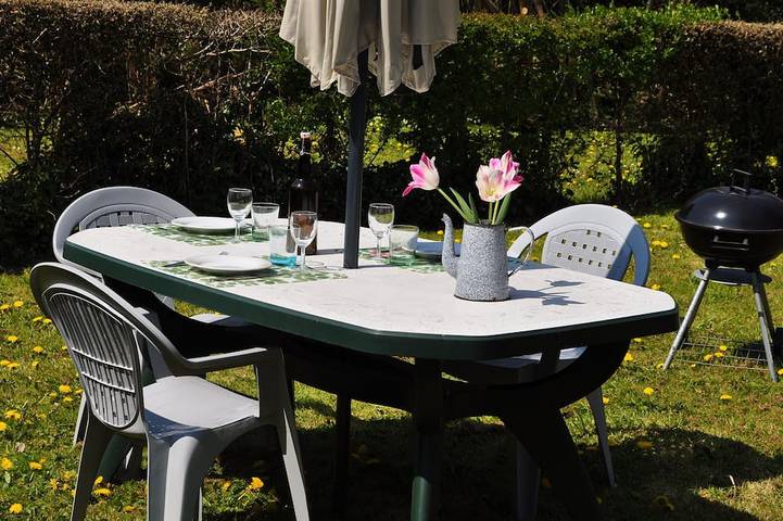 Gîte pour 3 personnes, avec jardin et terrasse, animaux acceptés à Bégard - 4