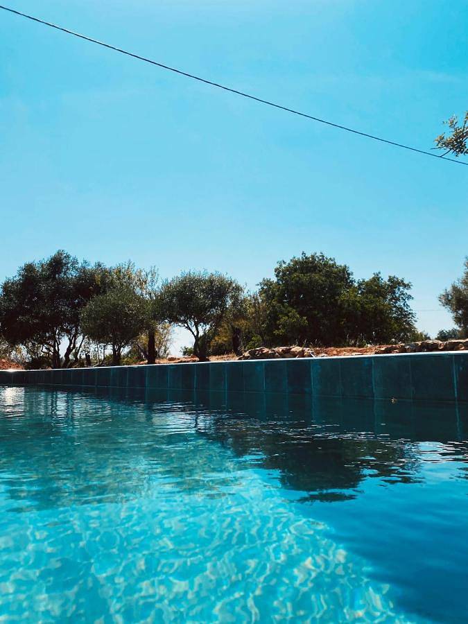 Casa rural para 10 personas, con terraza además de jardín y piscina en Paderne