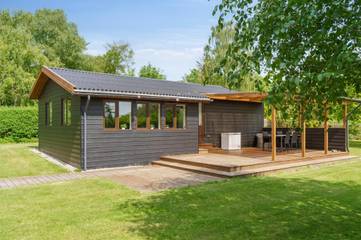 Ferienhaus für 4 Personen, mit Garten und Terrasse sowie Sauna auf Seeland