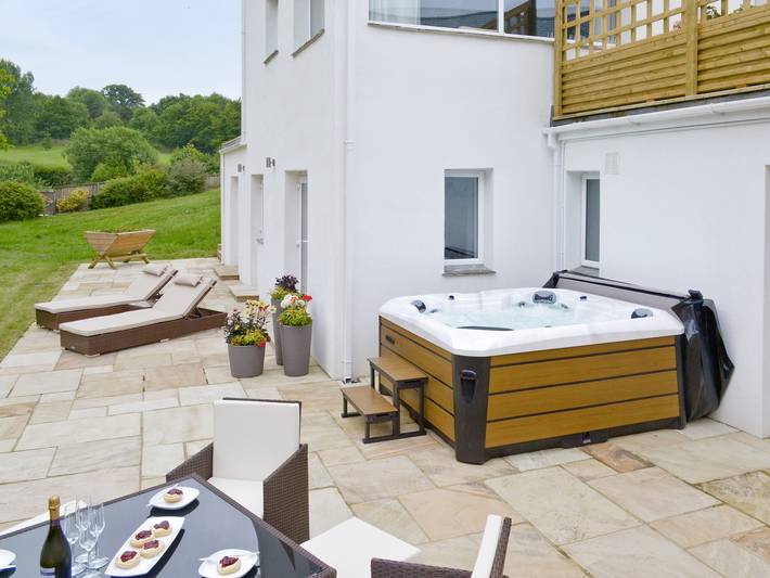 Holiday rental for 8 people, with garden in Devon