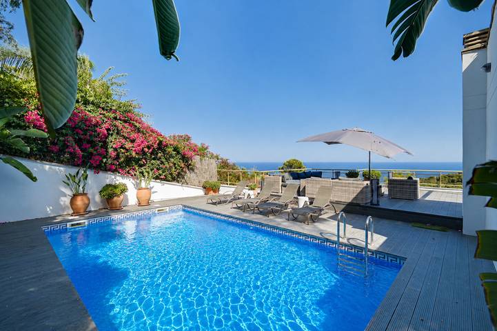 Ferienhaus für 6 Personen, mit Balkon und Terrasse in Blanes
