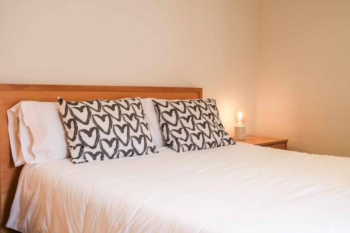 Gîte pour 7 personnes, avec Balcon à Besalú - 3