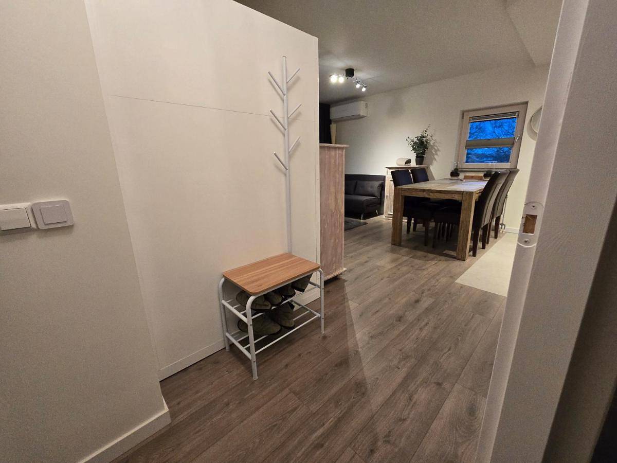 Geheel appartement, Quadruple Room with Private Bathroom in Heerhugowaard, Nederlandse kust