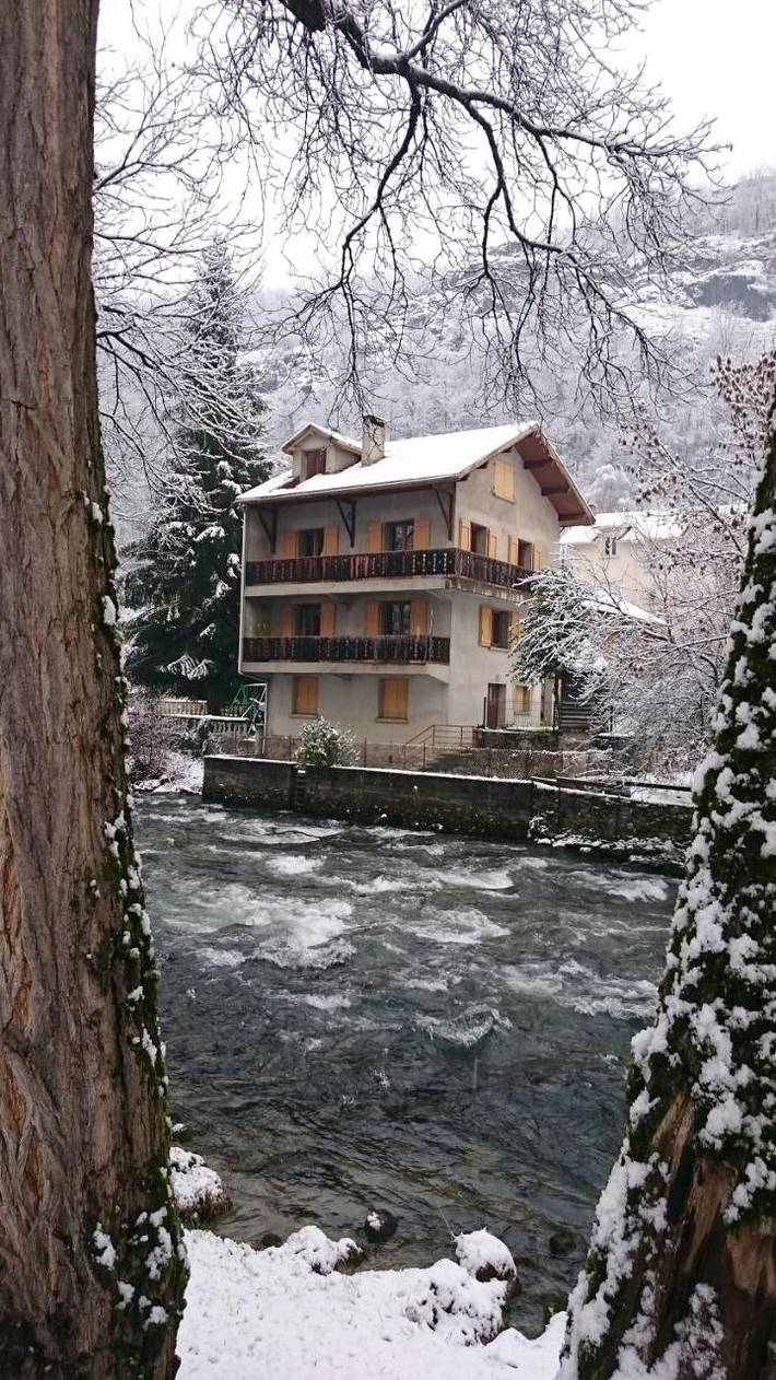 Appartement de vacances pour 5 personnes, avec Terrasse ainsi que Jardin et Vue à Savignac-les-Ormeaux