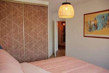 Appartement De Vacances pour 2 Personnes dans Vincennes, Val-de-Marne, Photo 3