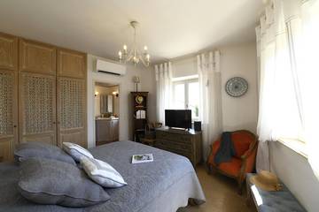 Villa pour 6 Personnes dans Village de Gordes, Gordes, Photo 2