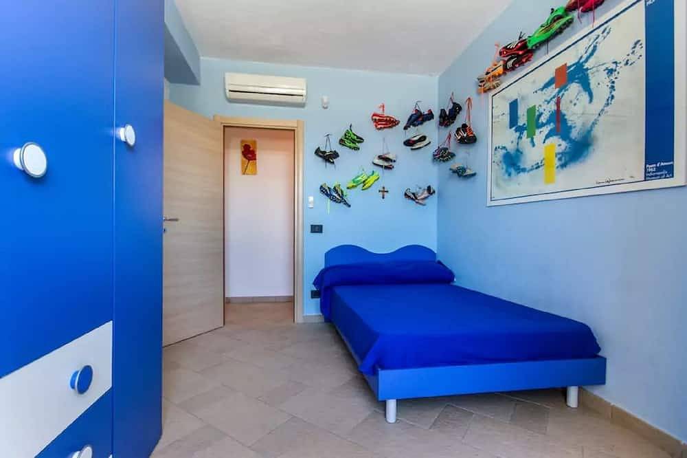 Wunderbare Villa am Meer mit Pool in Ficarazzi, Palermo Provinz