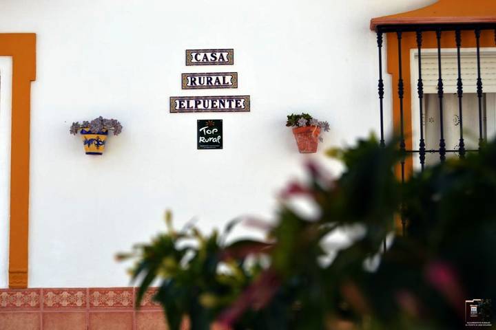 Location de vacances pour 8 personnes, avec balcon et vue, adapté aux familles à Cuevas del Becerro - 2