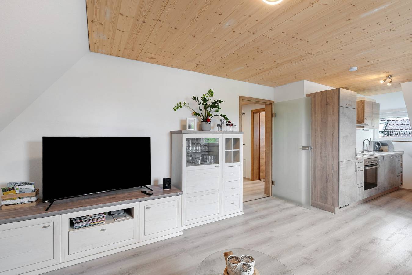 Apartamento entero, Zwitscherliebe, 75m², 2 dormitorios, máx. 5 personas in Bühl, Selva Negra Central