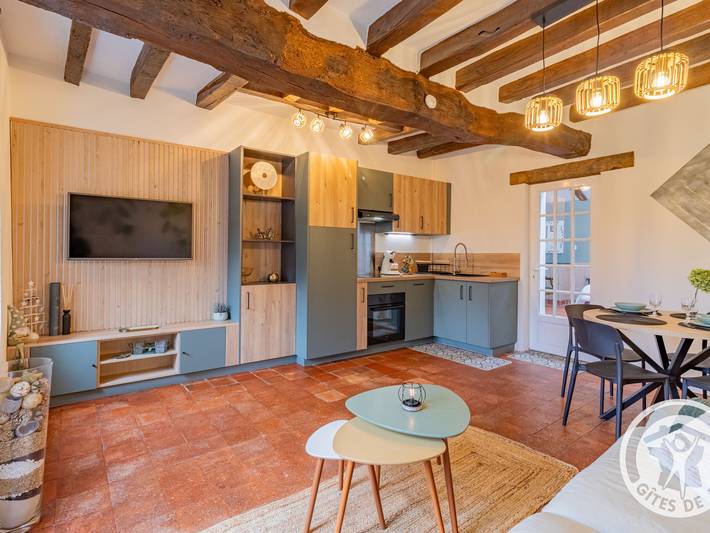 Gîte pour 2 personnes, avec Terrasse et Jardin dans Espace du Sequoia