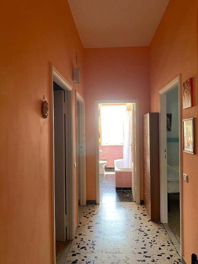 Location de vacances pour 8 personnes, avec balcon à San Felice Circeo - 4