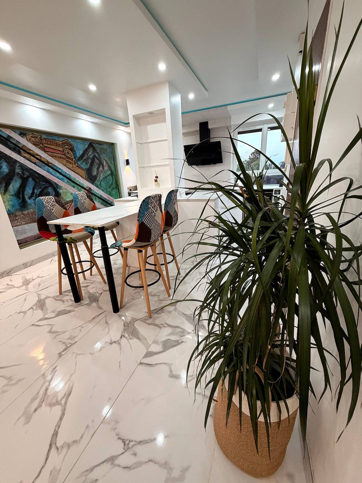 Appartement entier, Appartement « Le Cocoon Des Lierres » avec balcon et Wi-Fi in Survilliers, Val-d'Oise