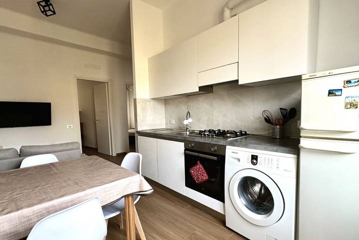 Entire apartment, A39 - Ancona, comfortable three-room apartment in the historic center in Ancona, Riviera del Conero