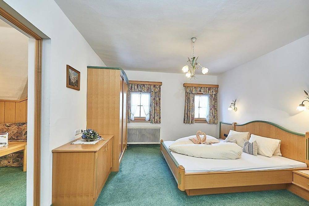 Familienzimmer -Wohlfühlstudio - Hotel Gasthof Schweizerhaus in Stuhlfelden, Pinzgau