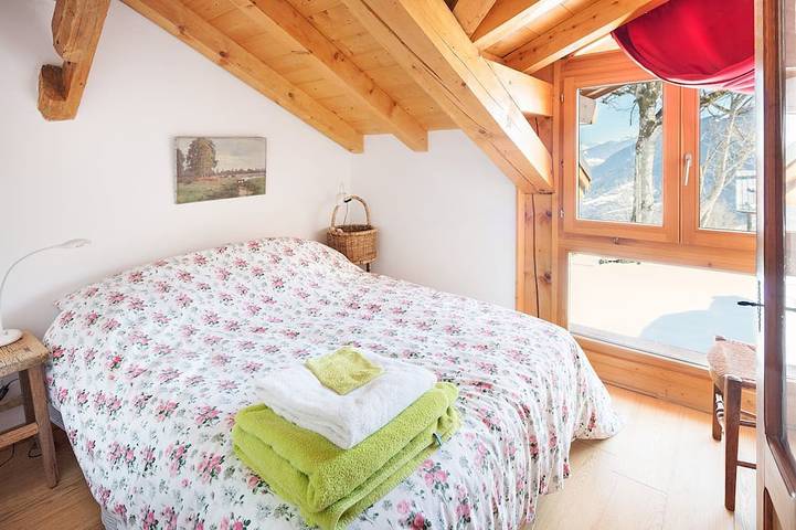 Gîte pour 8 personnes, avec jardin et balcon à Saint-Jean-de-Belleville - 4