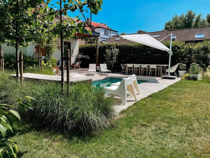 Location de vacances pour 2 personnes, avec terrasse et piscine ainsi que jardin et vue à Boom - 4