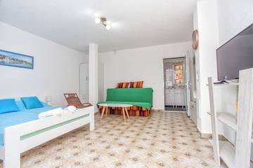 Bungalow für 4 Personen in Luštica, Montenegro, Bild 4