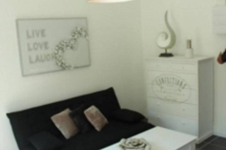 Gîte pour 4 personnes, avec terrasse ainsi que jardin et piscine à Fontaine-de-Vaucluse - 3