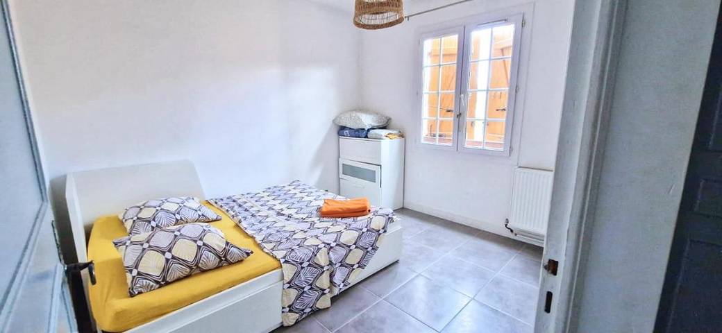 Location de vacances pour 6 personnes, avec jardin et vue à Plan-de-Cuques - 3