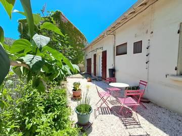 Gîte pour 4 personnes, avec jardin à Portel-des-Corbières