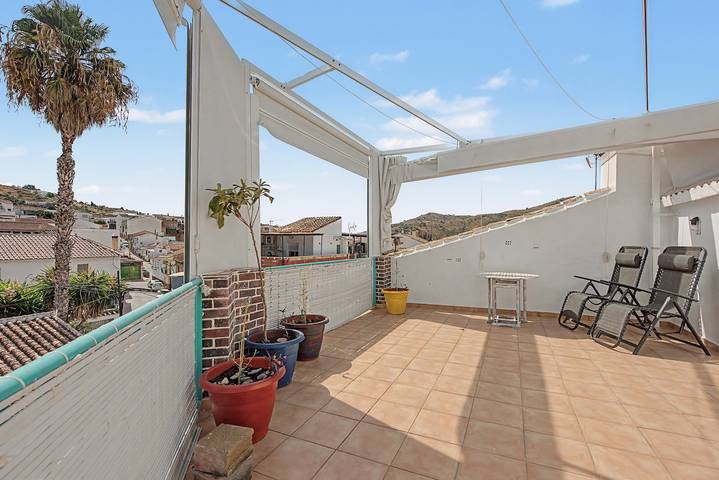 Holiday Home 'Nido' with Mountain View, Wi-Fi and Air Conditioning in Riogordo, Cordillera Penibética