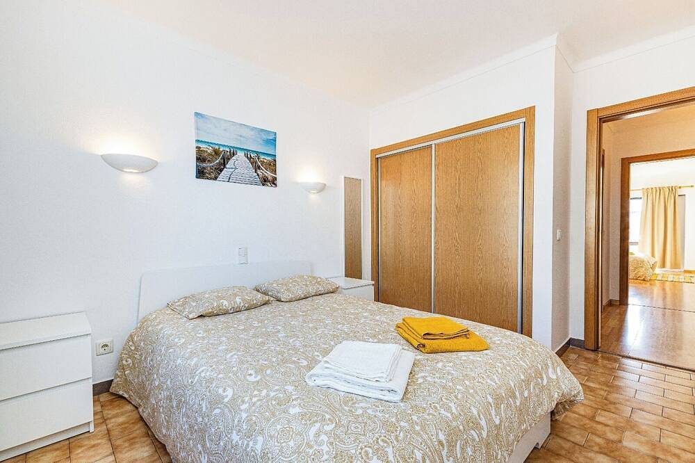 Entire apartment, Apartamento com Dois Quartos bem Localizado e Ideal Para Famílias in Faro, Parque Natural da Ria Formosa