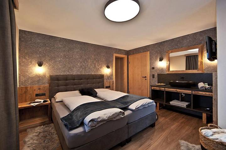 BnB für 2 Personen, mit Garten und Ausblick im Zillertal