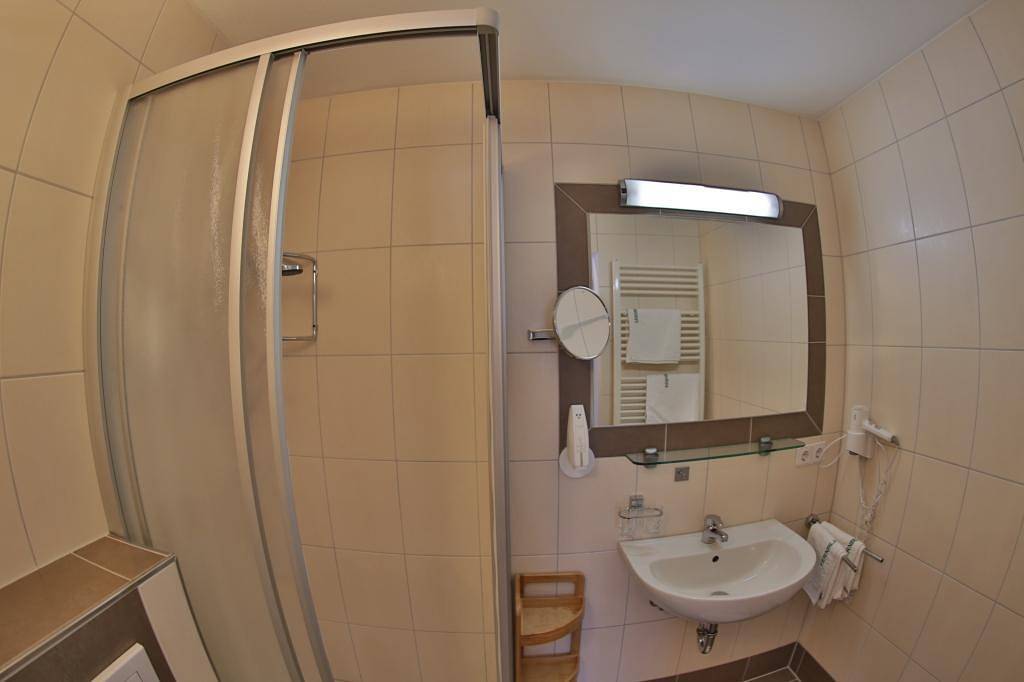 Ganze Ferienwohnung, Apartement Enzian in Sautens, Ötztal