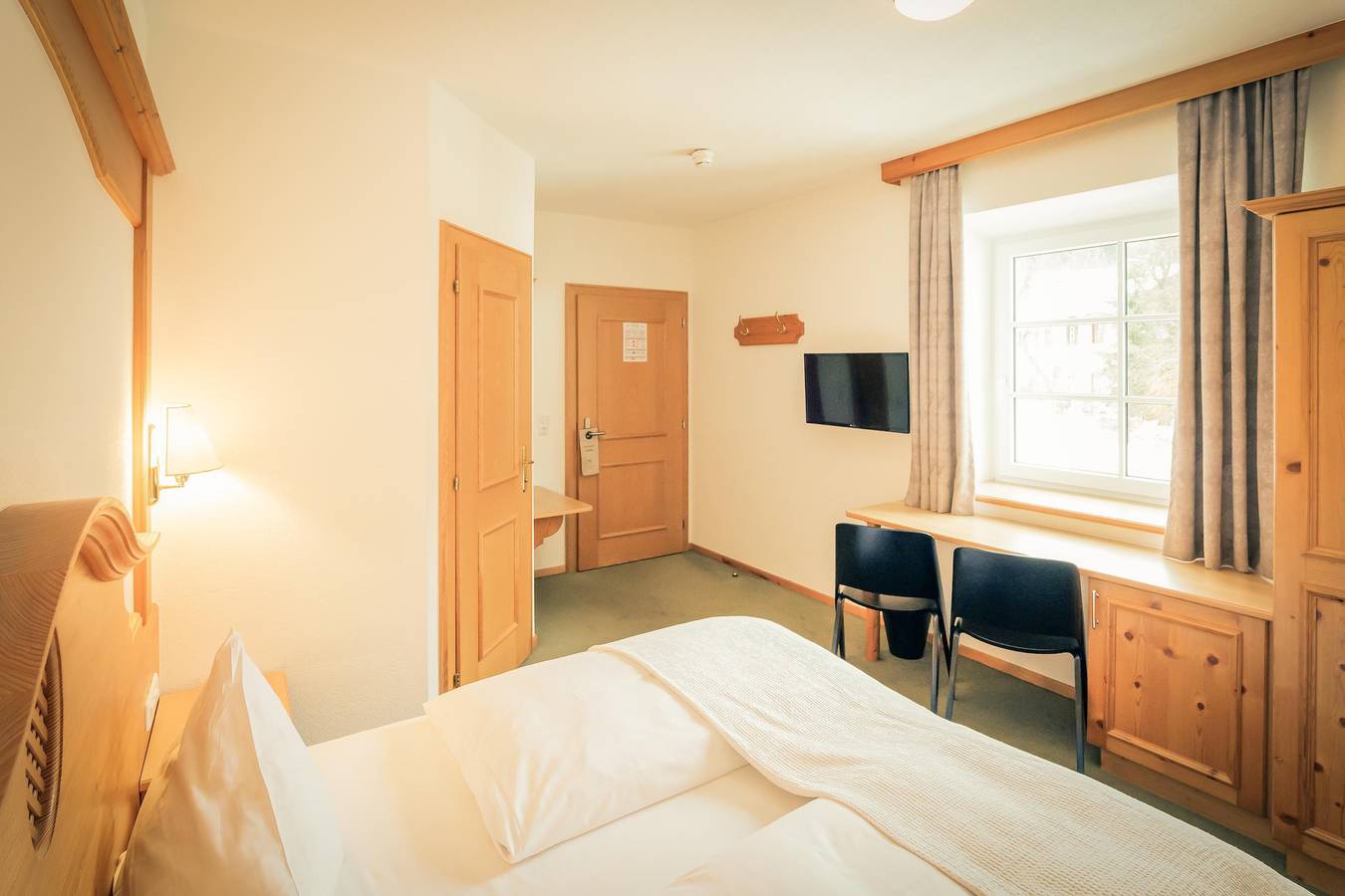 Doppelzimmer Classic bis 3 Nächte in Holzgau, Allgäu alps (Austria)