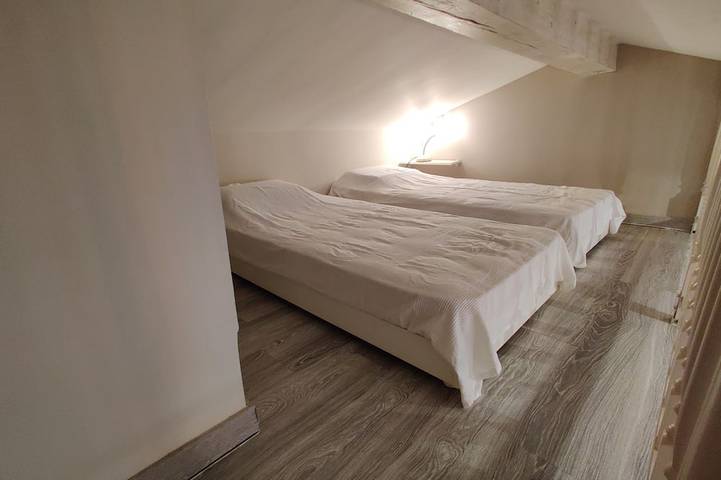 Gîte pour 4 personnes, avec jardin et terrasse à Bagnols-en-Forêt - 2