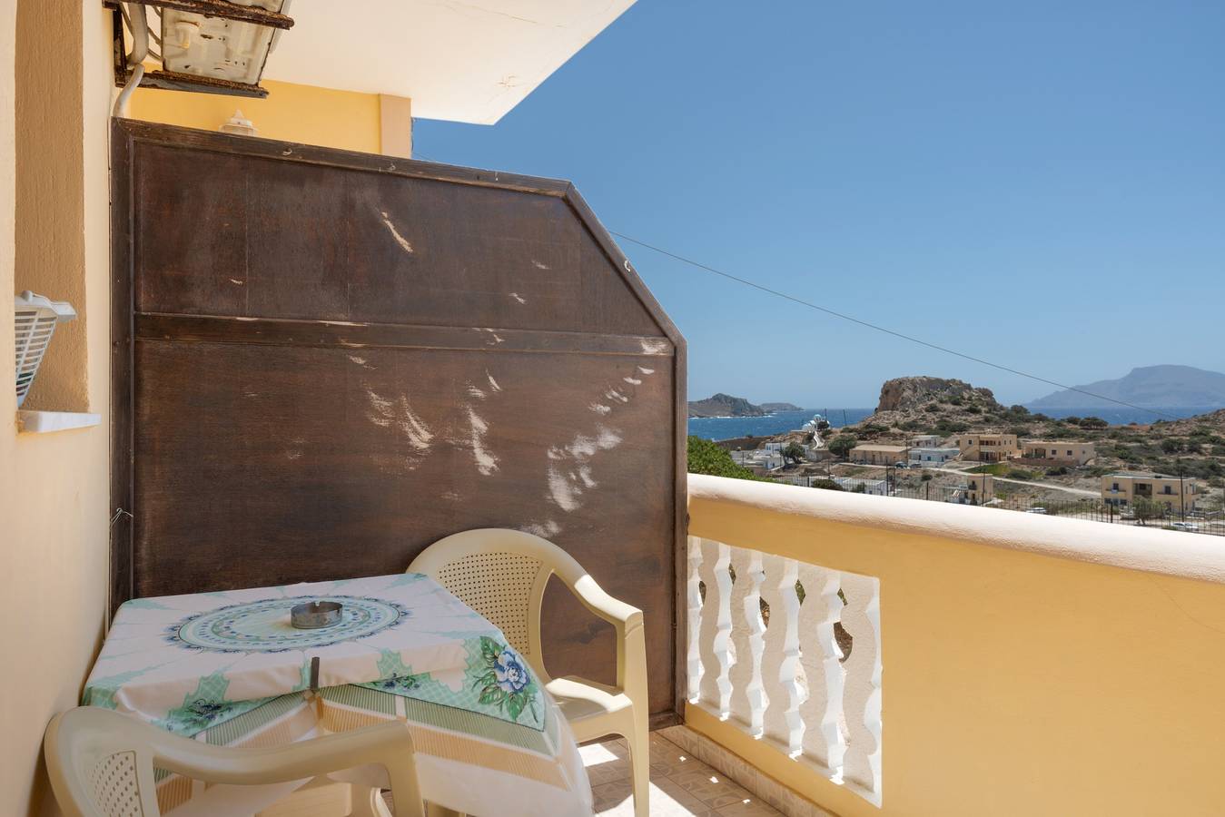 Monolocale intero, Appartamento 'Studio 3' con vista montagna, Wi-Fi e aria condizionata in Scarpanto