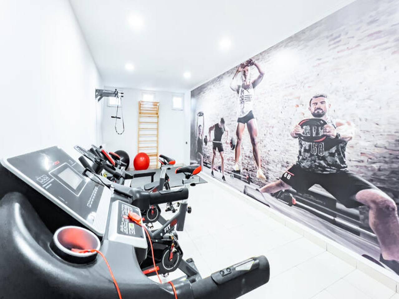 Ganze Wohnung, Villa in Banyoles mit Pool und Fitnessraum in Banyoles, Pla de l'Estany