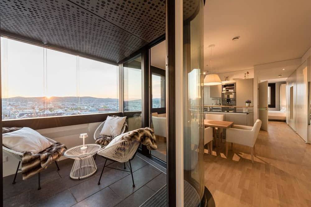 Suite panorámica con vistas a Viena, wifi y parking. in Hernals, Viena