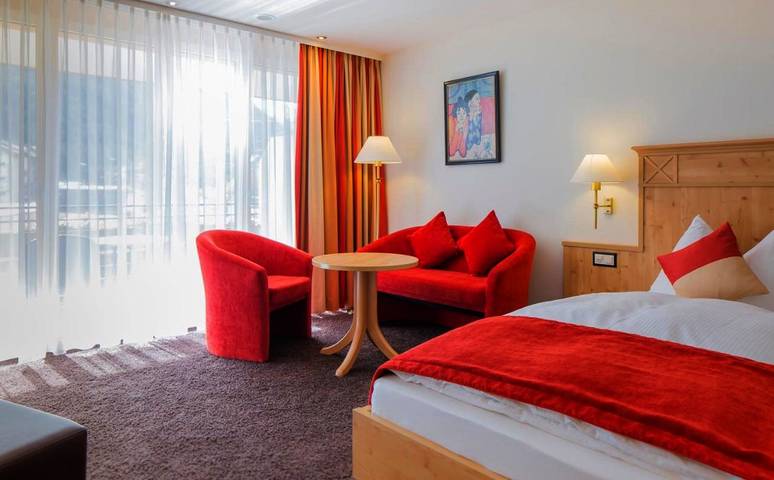 Hôtel pour 5 personnes, avec vue ainsi que terrasse et sauna à Täsch - 4